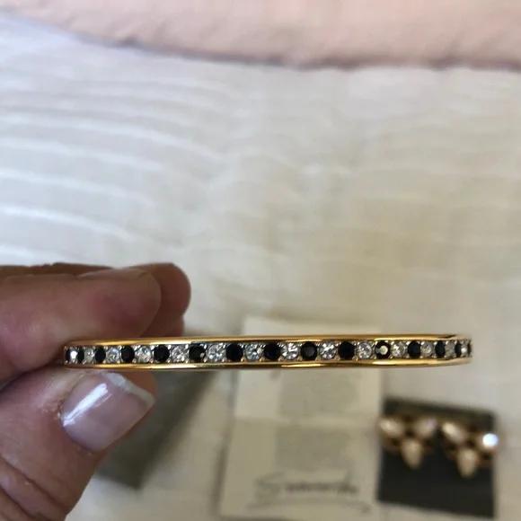 Swarovski Gold Bracelet and Earrings Set - Picture 4 of 6